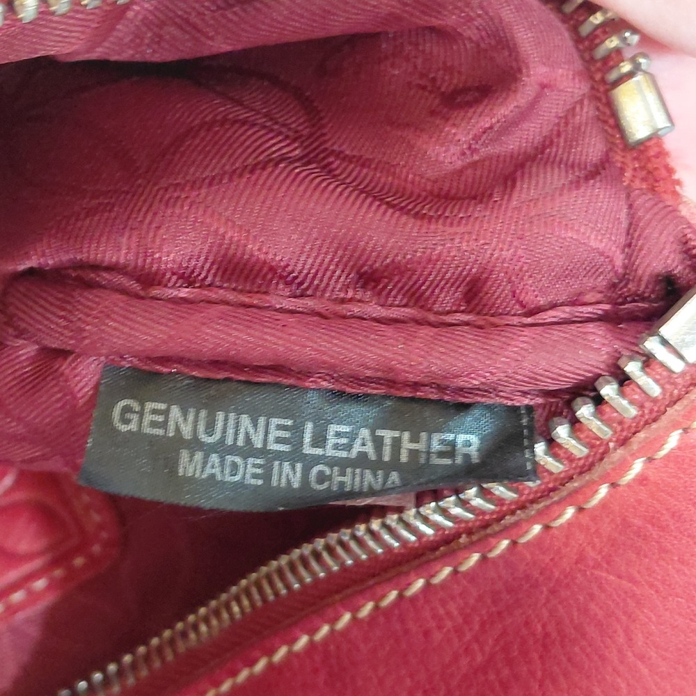 Vtg Y2k Fossil Sutter Genuine Leather Crossbody Bag Red Adjustable Strap Top Zip - Picture 7 of 16